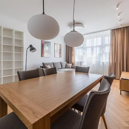 Kochanowskiego Luxury Apartment Poznan Exterior photo